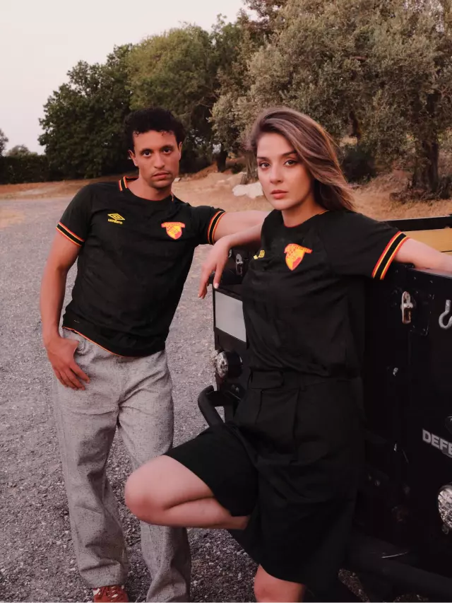 Göztepe introduced its new jerseys! Those who saw it looked again
