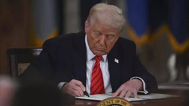 The USA is withdrawing from UNESCO once again