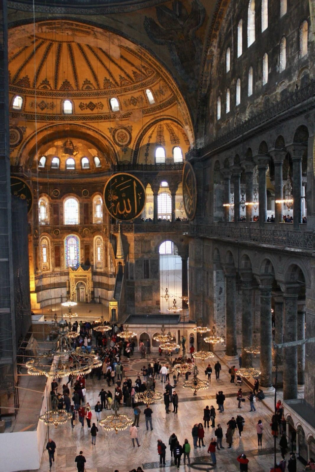 آيا صوفيا الكبرى تحقق رقمًا قياسيًا بـ 40 مليون زائر