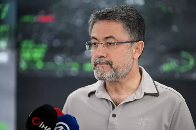 The hardest moment for Minister Yumaklı! Words got stuck in his throat