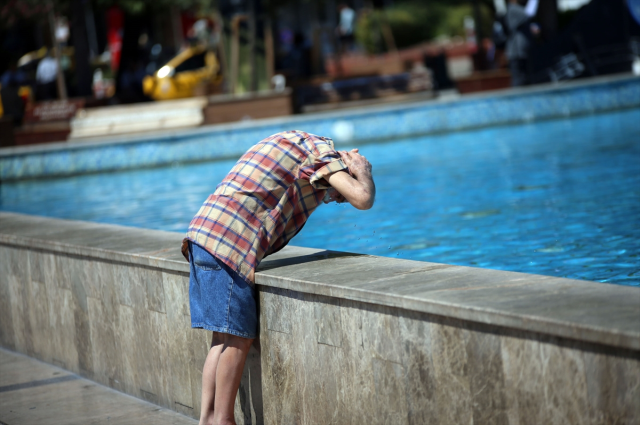 The perceived temperature in Istanbul reached 56 degrees, setting a historical record in water consumption