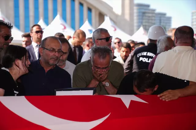 The son of the fire martyr cried, 'Dad, what will I do without you?'