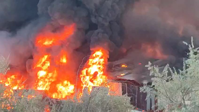 Fire at the recycling facility in Bursa! Black smoke covered the city