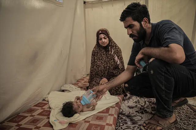 6 more people died of hunger in 24 hours, 7-month-old baby Salim's life is in danger