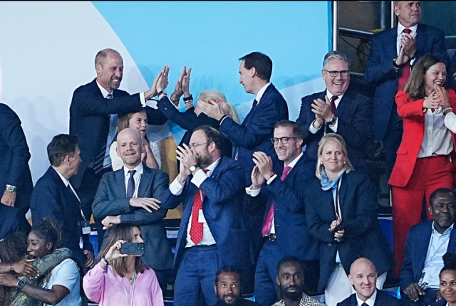 England won the cup, Princess Charlotte's charming reaction made a mark in the final