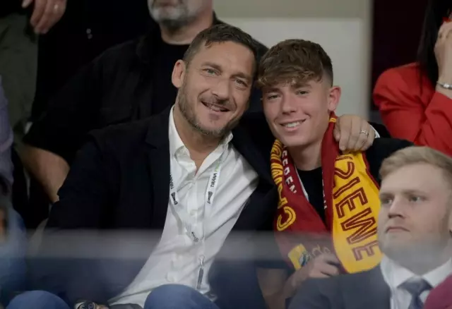 The son of the legendary footballer retired from football at the age of 19