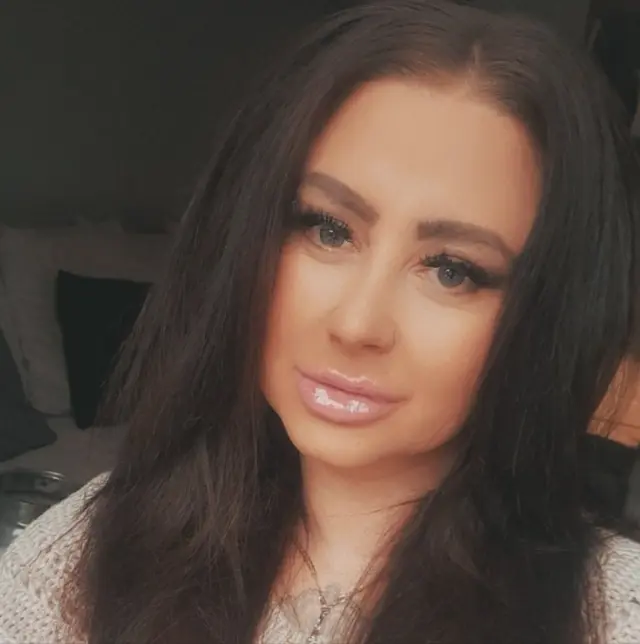 Tinder jealousy turned into a massacre: Stabbed her ex-boyfriend to death