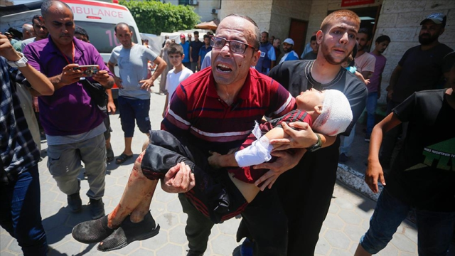 Israel killed a little girl trying to bring water to her family in Gaza
