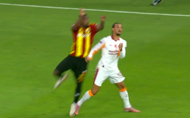 Was there a foul before Galatasaray's goal? Here are the famous commentators' opinions