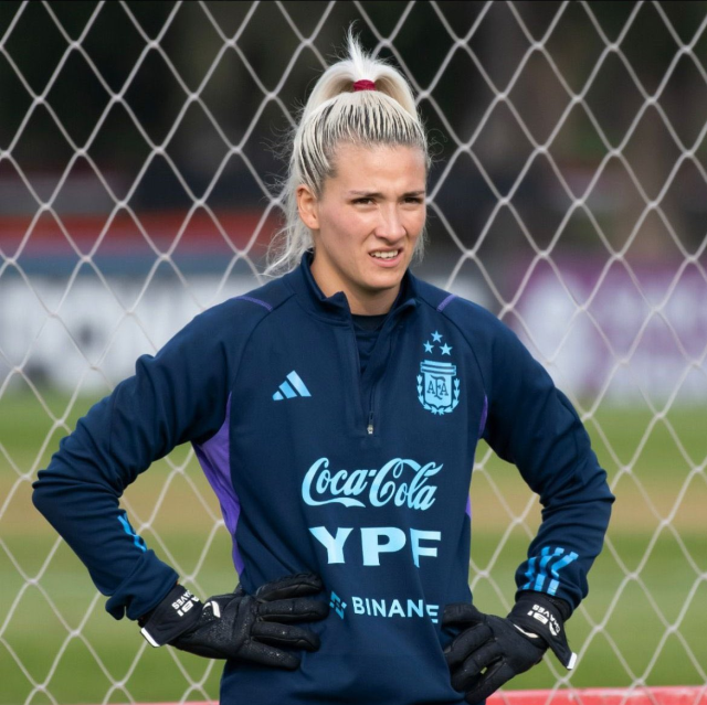 Argentine goalkeeper Chaves will come to Istanbul for Fenerbahçe ArsaVev