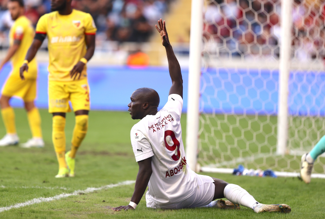 Aboubakar's salary demand drove Sao Paulo crazy, transfer canceled