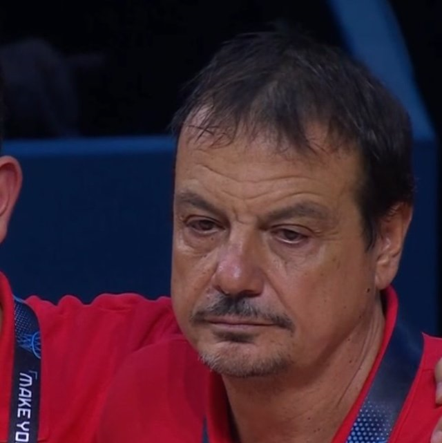 Ergin Ataman could not hold back his tears after the match against Germany