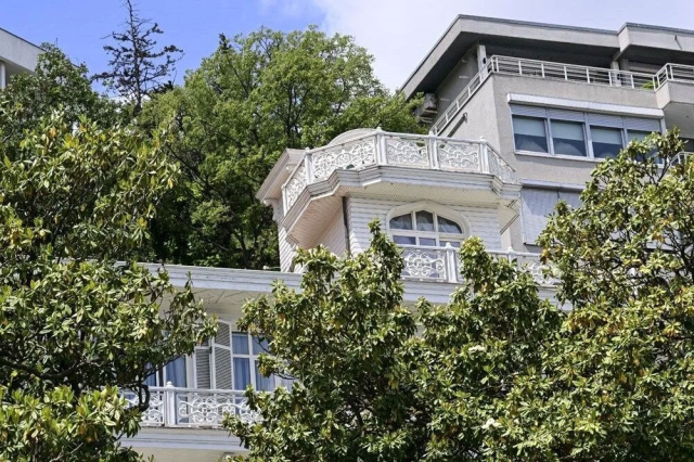 The White Mansion, one of the most expensive on the Bosphorus, is up for sale again