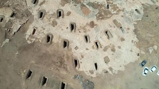 The area where all eyes are turned: A piece of treasure came out with every dig