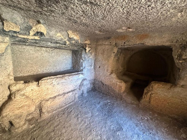 The area where all eyes are turned: A piece of treasure came out with every dig