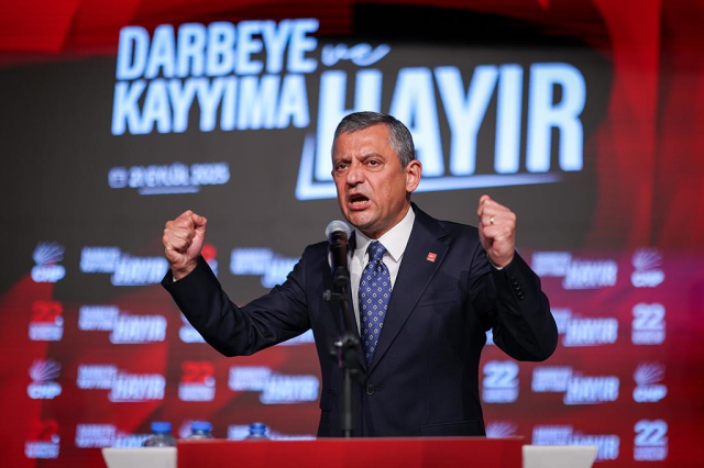 The lists of PM and YDK have been announced at the CHP's 22nd Extraordinary Congress