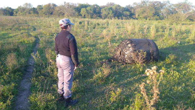 The mysterious object that fell from the sky to the field has mobilized space researchers