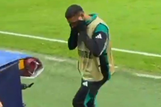 Couldn’t stand the whistles! Salah's tough moments