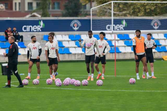 Liverpool, defeated by Galatasaray, at Kasımpaşa facilities