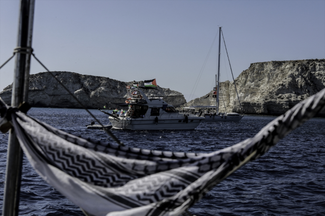 Ministry of National Defense: 11 people, including 3 Turks, were evacuated from the Sumud Fleet heading to Gaza