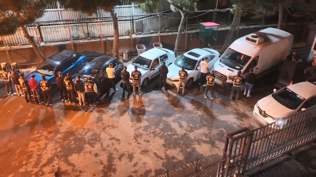 A penalty was imposed on the group that blocked the tunnel and had fun