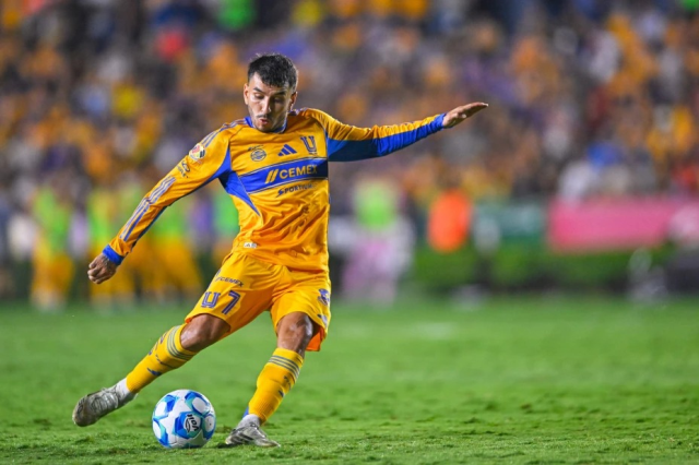 The star footballer was shocked by the sight he encountered on his way home