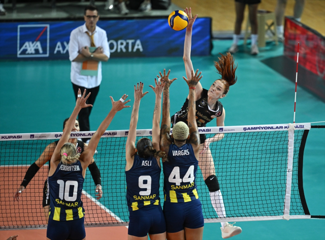 Fenerbahçe Medicana became the champion in the Champions Cup