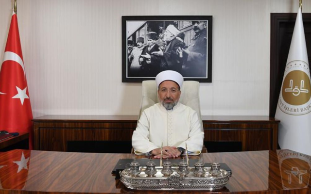 New President of the Directorate of Religious Affairs Safi Arpaguş hung a portrait of Atatürk in his office