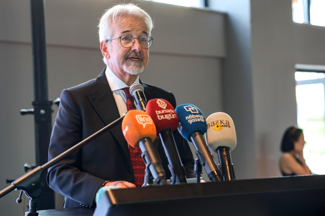 Former CHP mayor and his wife were detained