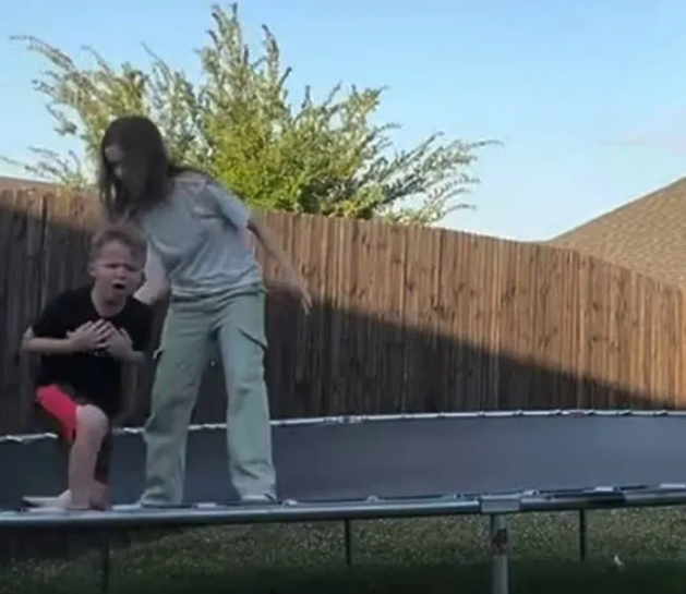 10-year-old girl saved her brother who was choking on candy by performing the Heimlich maneuver