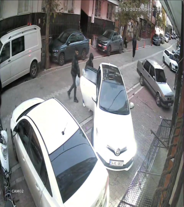 Moments when the suspects in the Serdar Öktem assassination left their safe house were captured on camera
