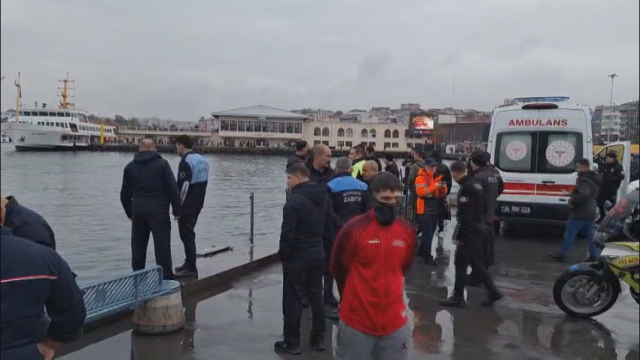 A rescue operation in Istanbul! 4 disabled citizens fell into the sea, one lost their life