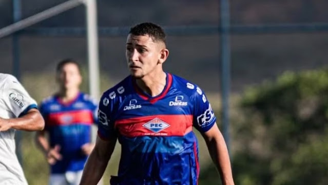 Moment of death captured on camera! Stray cows took the young footballer away from life