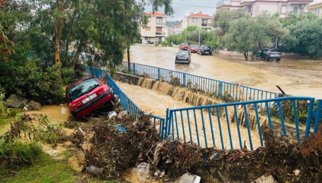 One of our provinces has succumbed to the flood! Roads turned into lakes, citizens are reacting to the municipality that did not take precautions