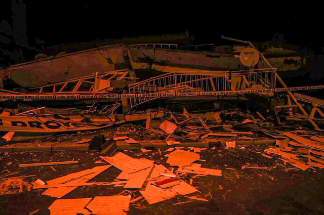 Destruction from the Balıkesir earthquake was captured
