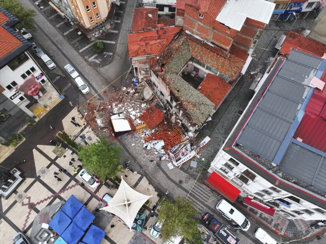 The destruction in Sındırgı became apparent as day broke