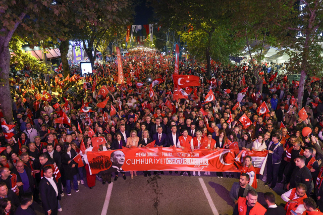 Republic enthusiasm in Istanbul! The visual feast captivated