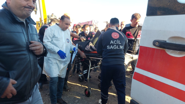 The worker who fell into a 30-meter well during road construction died