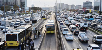 İstanbul'da ulaşıma zam! İşte metrobüs ve taksi için yeni tarife