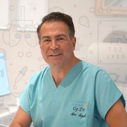 Op. Dr. Akın Akyurt