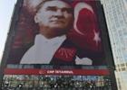 CHP’de Bitmeyen Skandallar, Milletvekilliği Pazarlıkları ve Çöküşün Ayak Sesleri