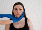 Çene İmplantı ile Yüz Simetrisi: Mandibular Estetik