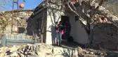 Suriyeli Ailenin 2 Göz Odada Yaşam Savaşı