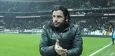 Beşiktaşlı Taraftarlar, İbrahim Üzülmez'e Takımı Yerden Kaldırmasını Söyledi