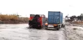 Dere Yatağında Mahsur Kalan Araçları Itfaiye Kurtardı