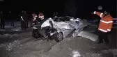 Bolu'da Otomobil Tıra Çarptı: 2 Ölü