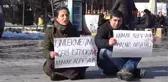 Düzce Ihraç Edilen Mimar, Işine Geri Dönmek Için Oturma Eylemi Başlattı