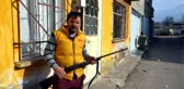 Mahalleli Uyuşturucu Bağımlılarından Korunmak İçin Silahla Nöbet Tutuyor