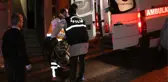İtfaiye Ekipleri, Yangın Çıkan Dairede Yanmış Erkek Cesedi Buldu