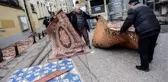 Taksim'de Vatandaşlar Sokakta Namaz Kıldı